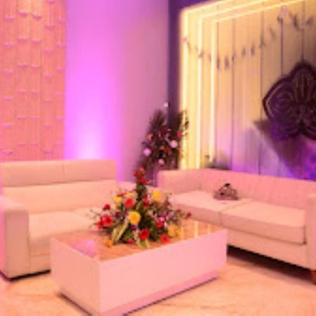 Red Orchid Hotel Kanpur Exterior photo