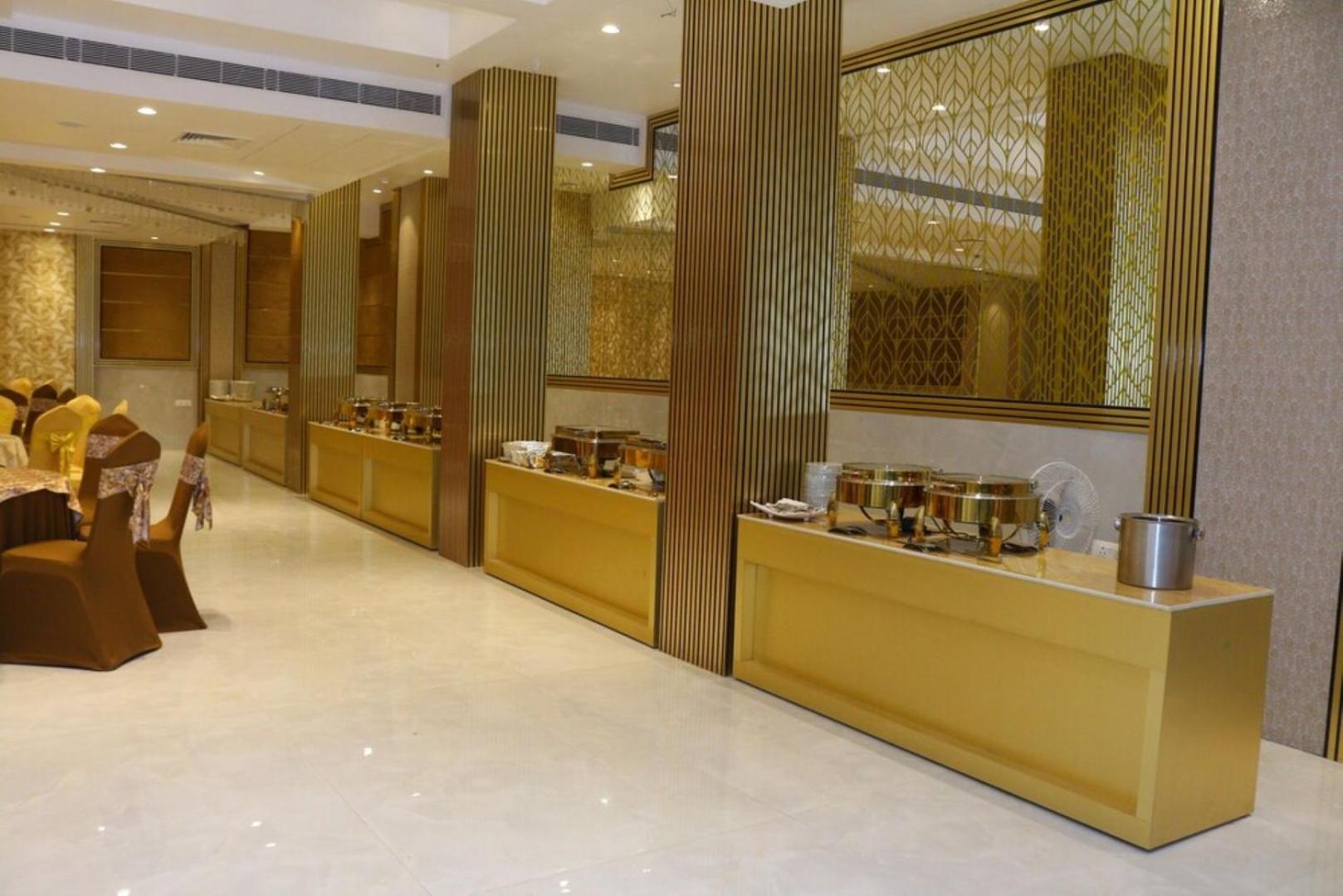 Red Orchid Hotel Kanpur Exterior photo