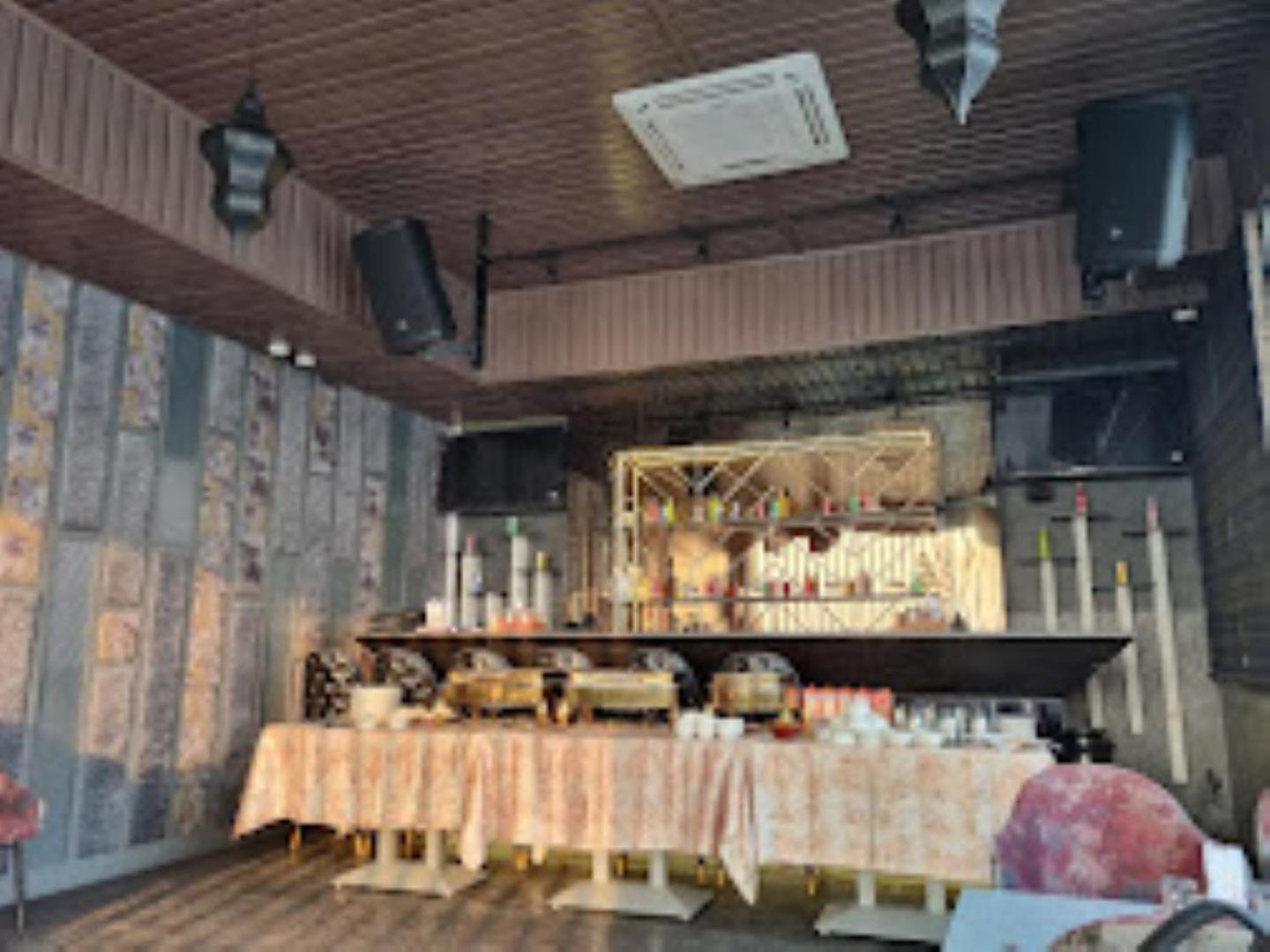 Red Orchid Hotel Kanpur Exterior photo